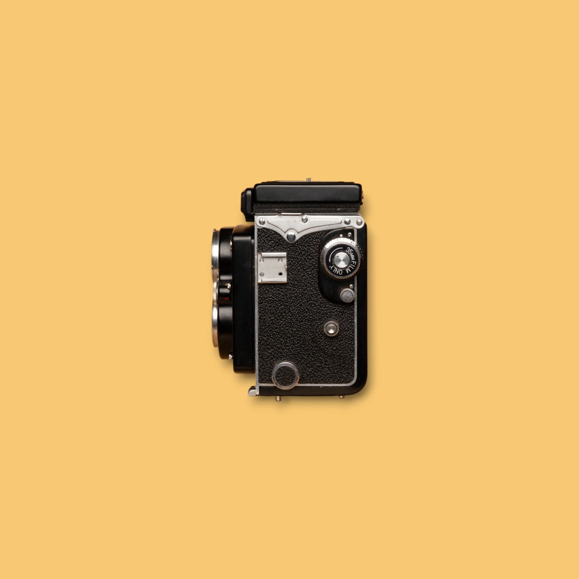 Yashica 635
