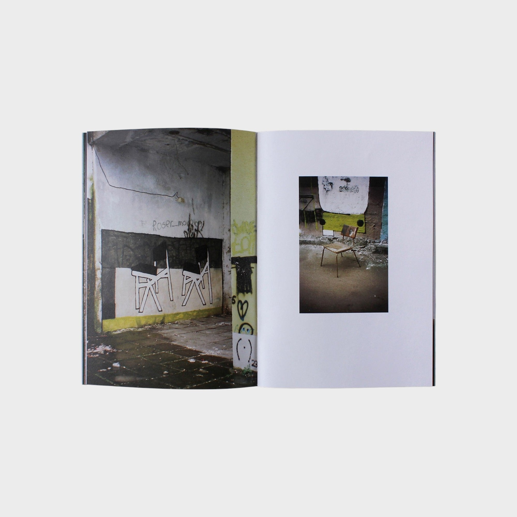 ghtt_wsted - (no place to sit)